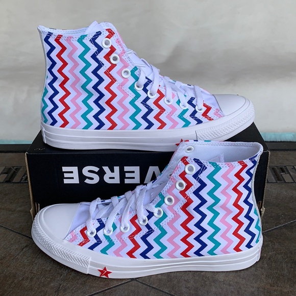 CONVERSE CTAS HI WHITE/UNIVERSITY RED WMNS - Picture 2 of 13